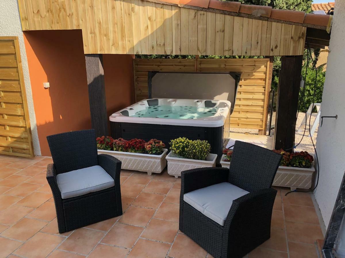 La Chambre Des Onglous Marseillan  Eksteriør billede